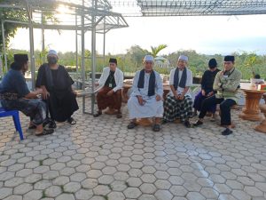 TGH Fadli FT Ajak Keluarga Besar dan Jamaah Yatofa Pilih dan Menangkan Pathul – Nursiah