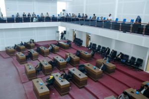 Banggar DPRD Loteng Sampaikan Laporan Terhadap Nota Keuangan Dan Ranperda Tentang Perubahan APBD TA. 2020