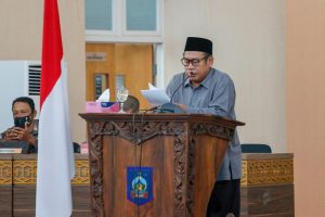 Sidang Paripurna Penyampain Pengantar Nota Keuangan dan Rancangan Perda tentang APBD Loteng TA 2021
