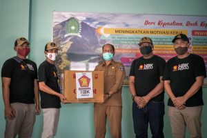 Dukung penanganan Covid-19, HBK salurkan Bantuan Rapit Tes dan Swab ke 3 RSUD di Lombok