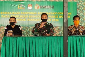 Danramil dan Babinsa Kodim Loteng Terima Sosialisasi Prokes Covid-19 Saat Pemungutan Suara Pilkada 2020