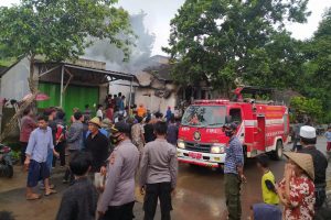 Satu Rumah Dan Kios Ludes Dimakan Si Jago Merah Di Batukliang Utara