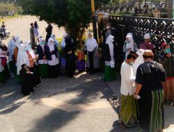 Polsek Praya Kawal Pemulangan Santri Ponpes Sukerejo Sitobondo