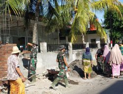 Antusiasme Warga Desa Kawo Bantu Satgas TMMD Rehab Mushalla