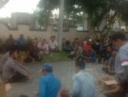 Kapolres Loteng bersama Dandim 1620 Mediasi Warga Ketara dan Rambitan