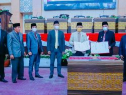 Muhalip Sampaikan Dokumen Rancangan KUA–PPAS APBD 2022 Loteng