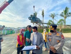Keren!! Replika Patung Presiden Jokowi Di The Mandalika Terpasang