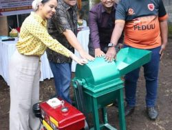 Gerah dengan Harga Pakan yang Selangit, HBK Bantu Mesin Pakan Ikan untuk Warga di Kab. Loteng