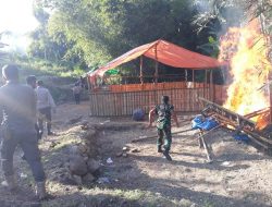 Polri Bersama TNI, Bubarkan Judi Sabung Ayam di Desa Lekor