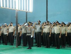 81 Orang Personel Polres Loteng Naik Pangkat