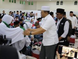 393 orang Kloter Pertama Calon Haji NTB Berangkat Dari Embarkasi Lombok