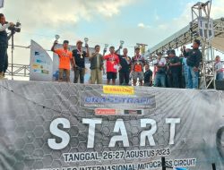 Bupati Lombok Tengah Tutup Kejurnas Grasstrack Region III Putaran IV Tahun 2023